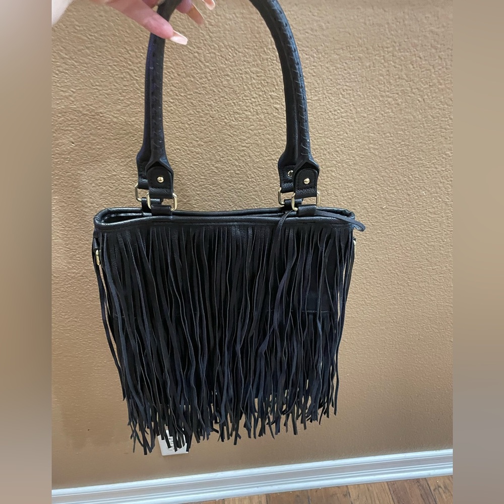 Super cute fringe purse